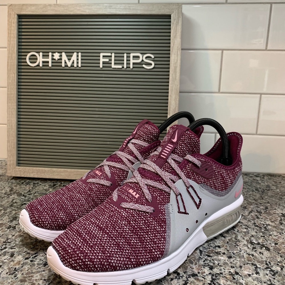 Nike Max Air Sequent 3 Women’s NEW